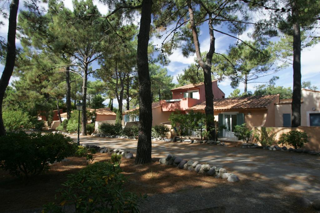 Residence Cala Bianca Борґо Екстер'єр фото