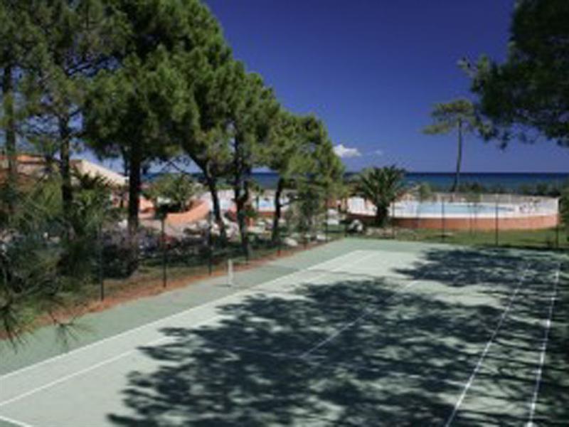 Residence Cala Bianca Борґо Екстер'єр фото