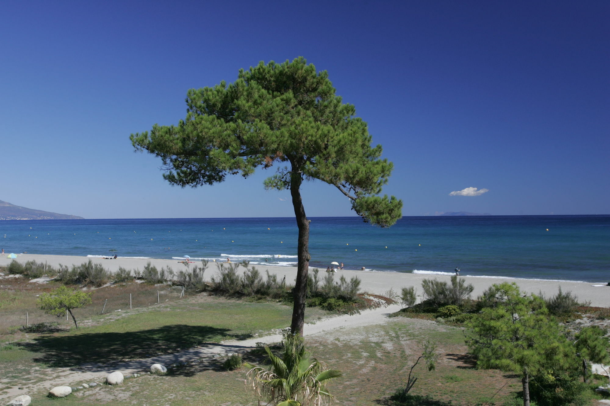 Residence Cala Bianca Борґо Екстер'єр фото
