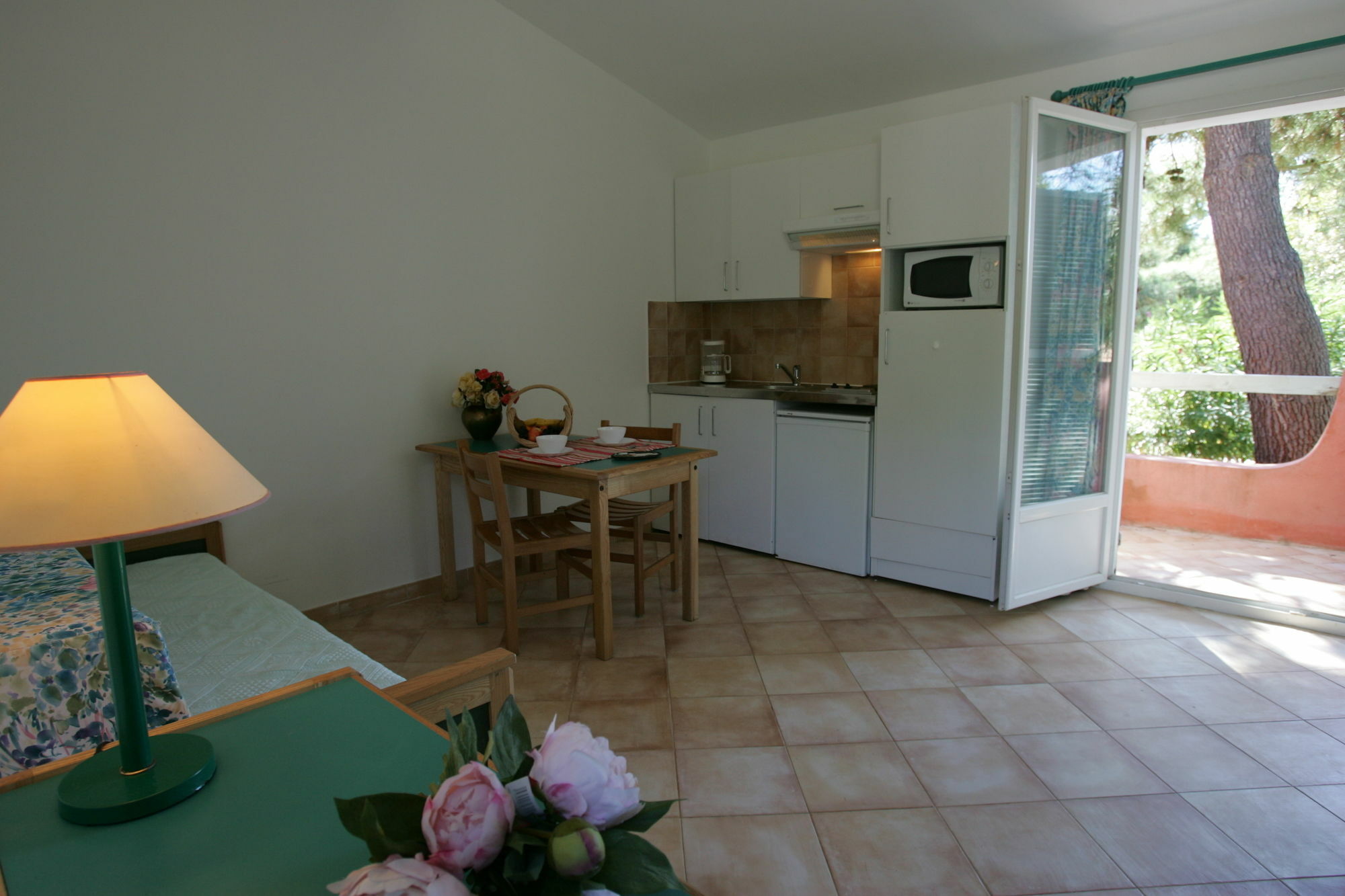 Residence Cala Bianca Борґо Екстер'єр фото
